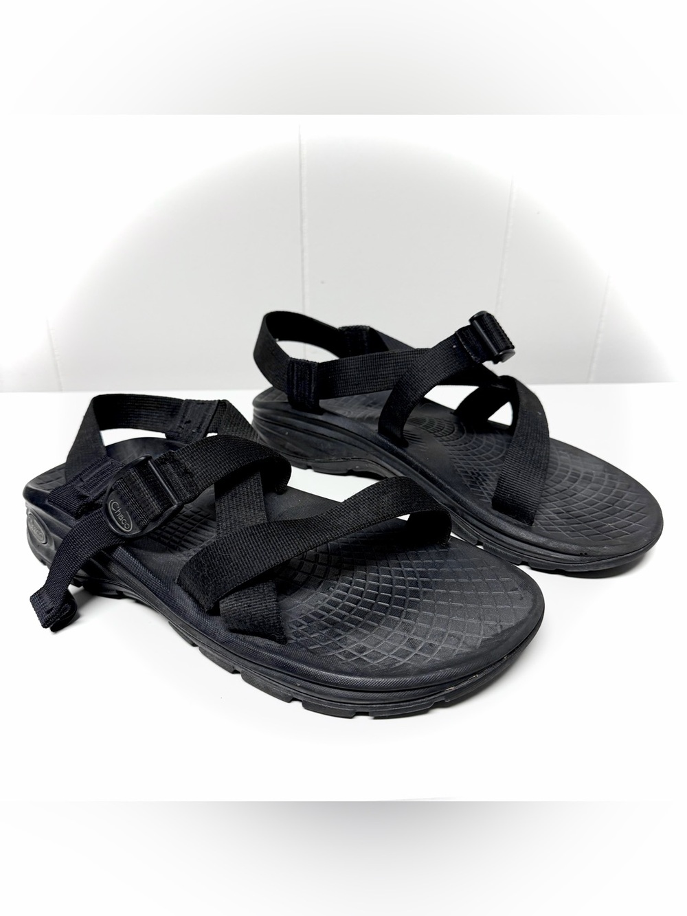 Chaco Men’s Zvolv 2 Black Sandals Size 10